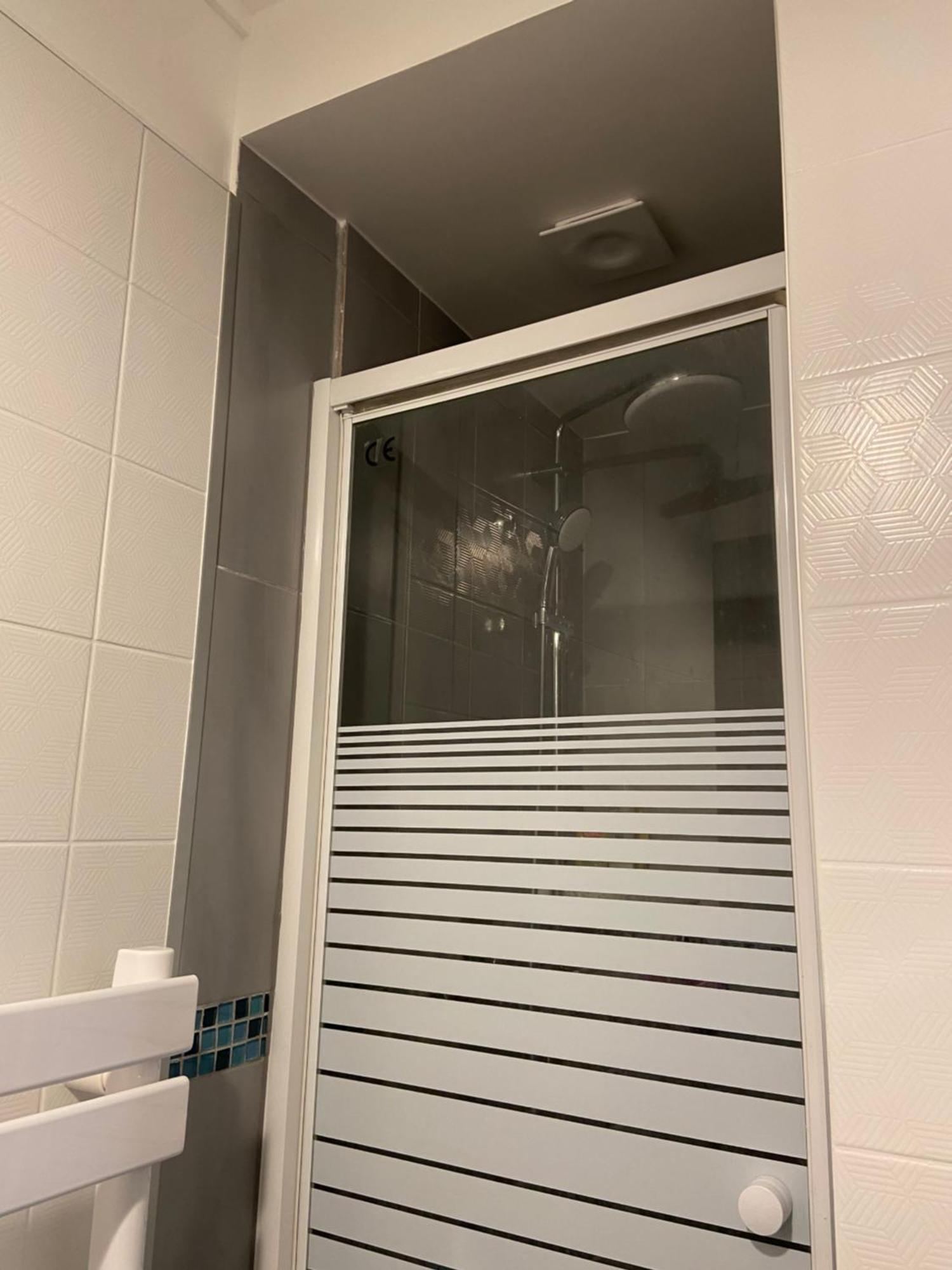 Chambre Simple Paisible Proche De Paris Drancy Exterior foto